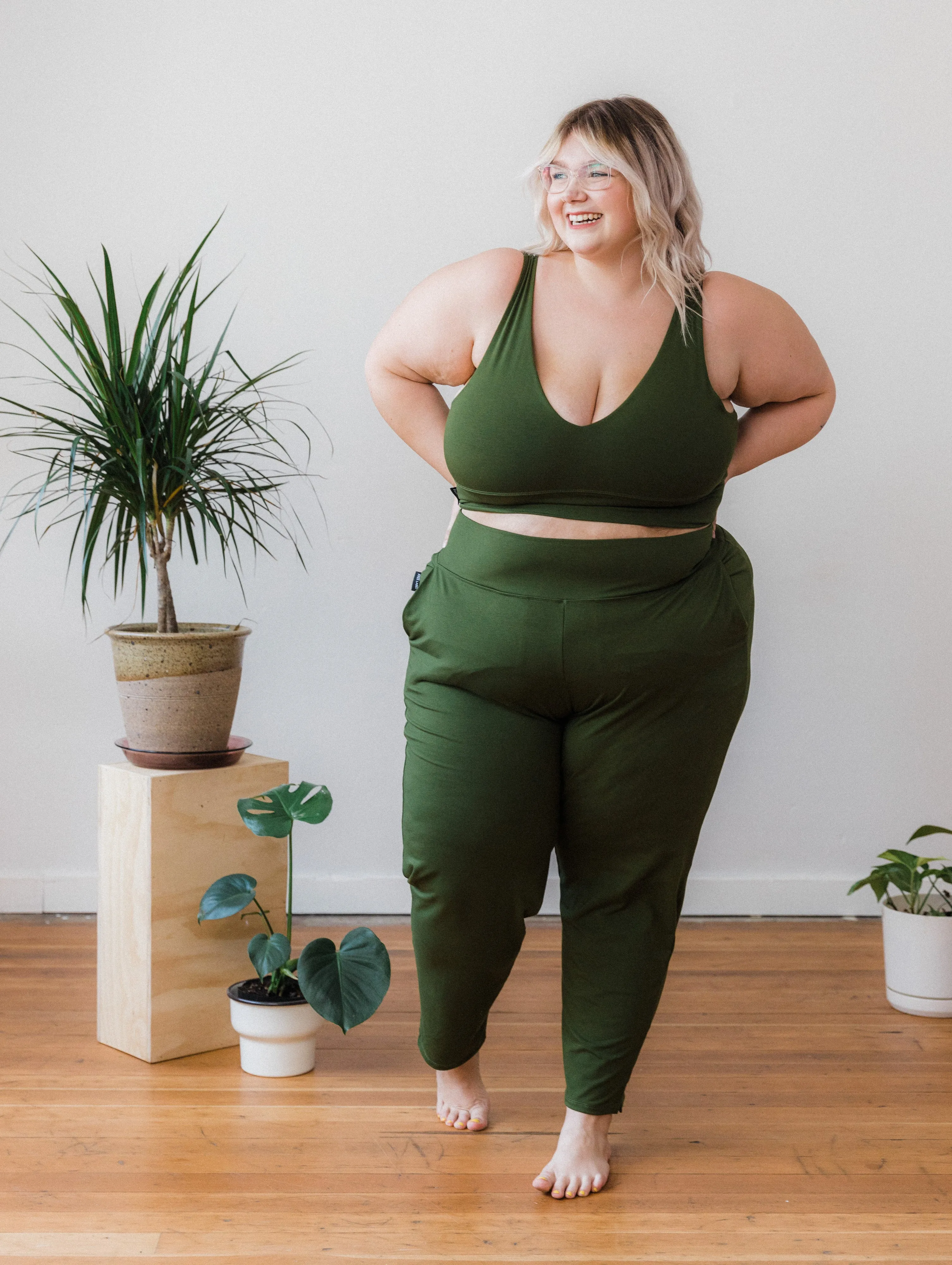 MOSS MONDAY PANT sold by Free Label product image thumbnail 2