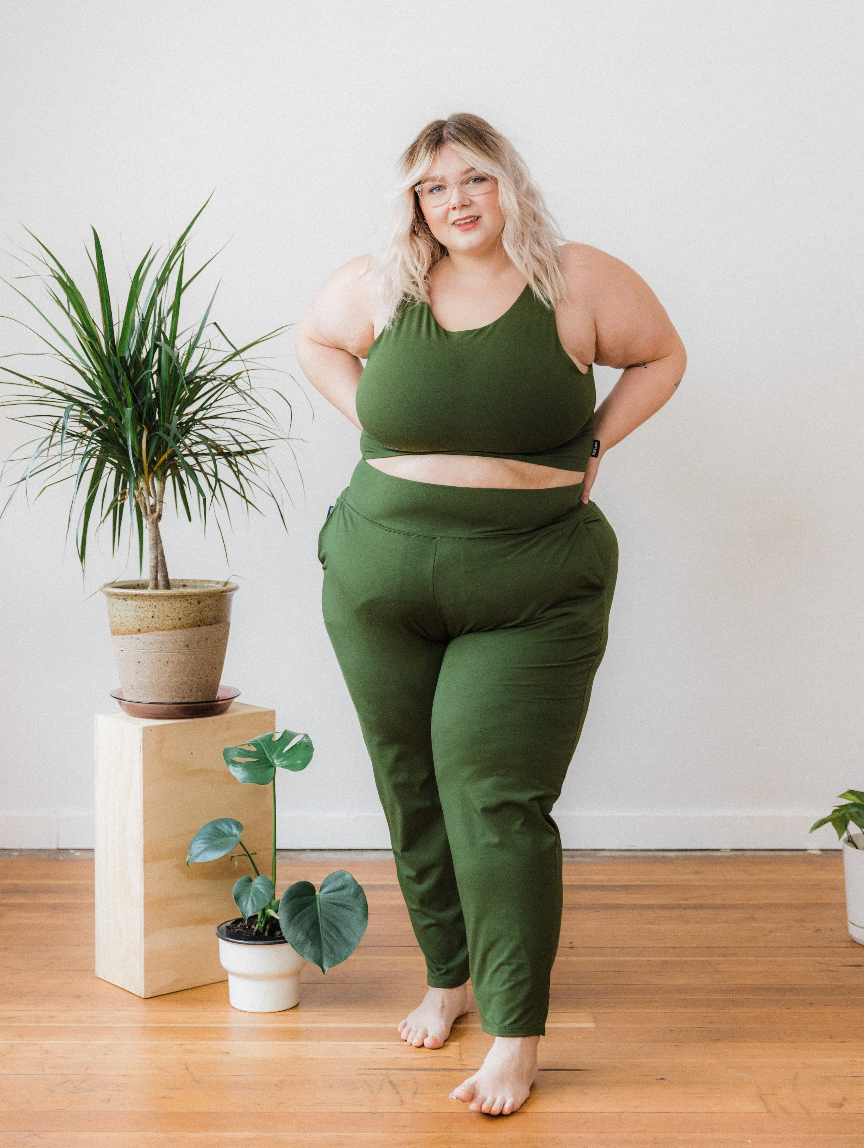 MOSS MONDAY PANT sold by Free Label product image thumbnail 3