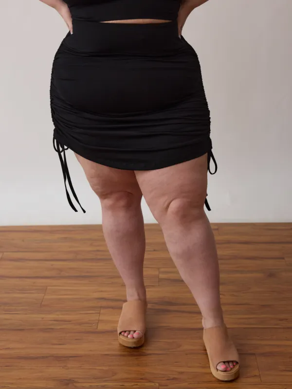 BLACK VANNA SKIRT sold by Free Label