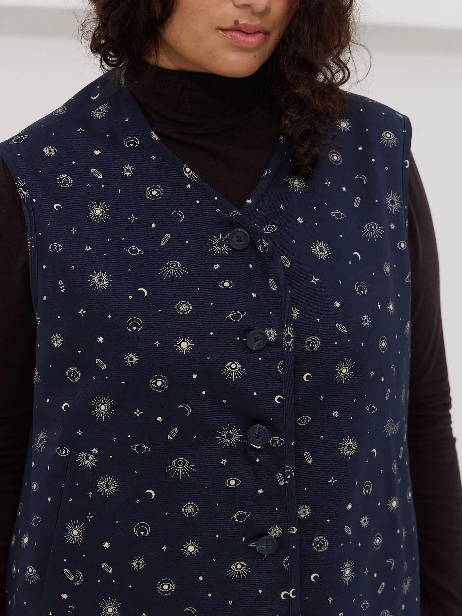 CELESTIAL ELLIOTT VEST sold by Free Label product image thumbnail 2