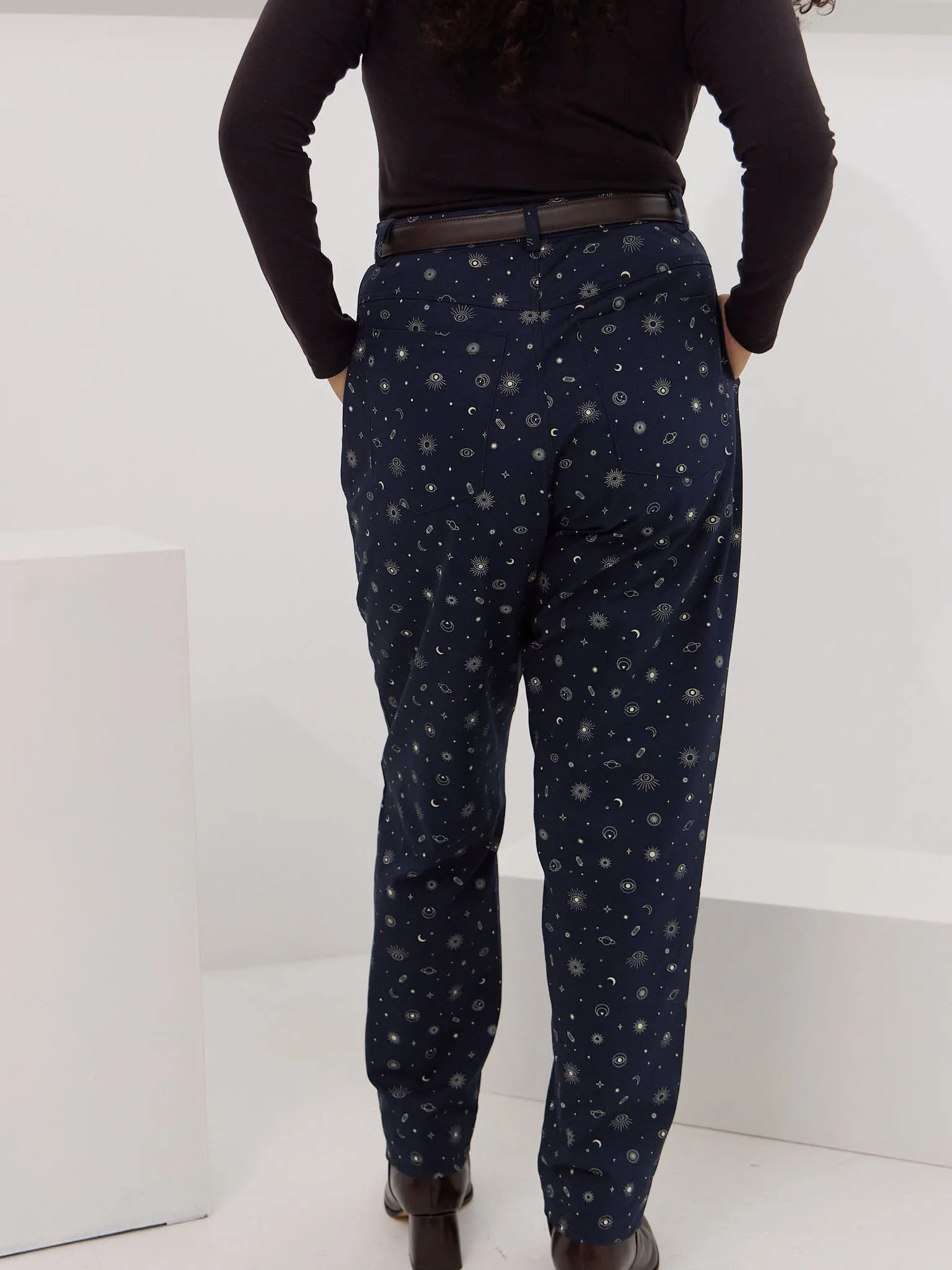CELESTIAL COTTON TAYLOR PANT sold by Free Label product image thumbnail 4