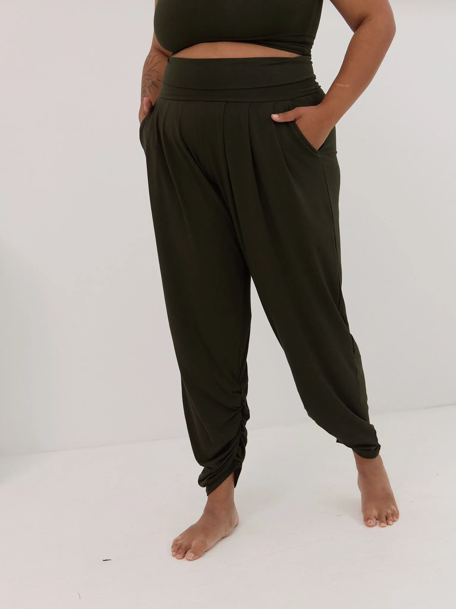 NORI SUNDAY PANT sold by Free Label product image thumbnail 5