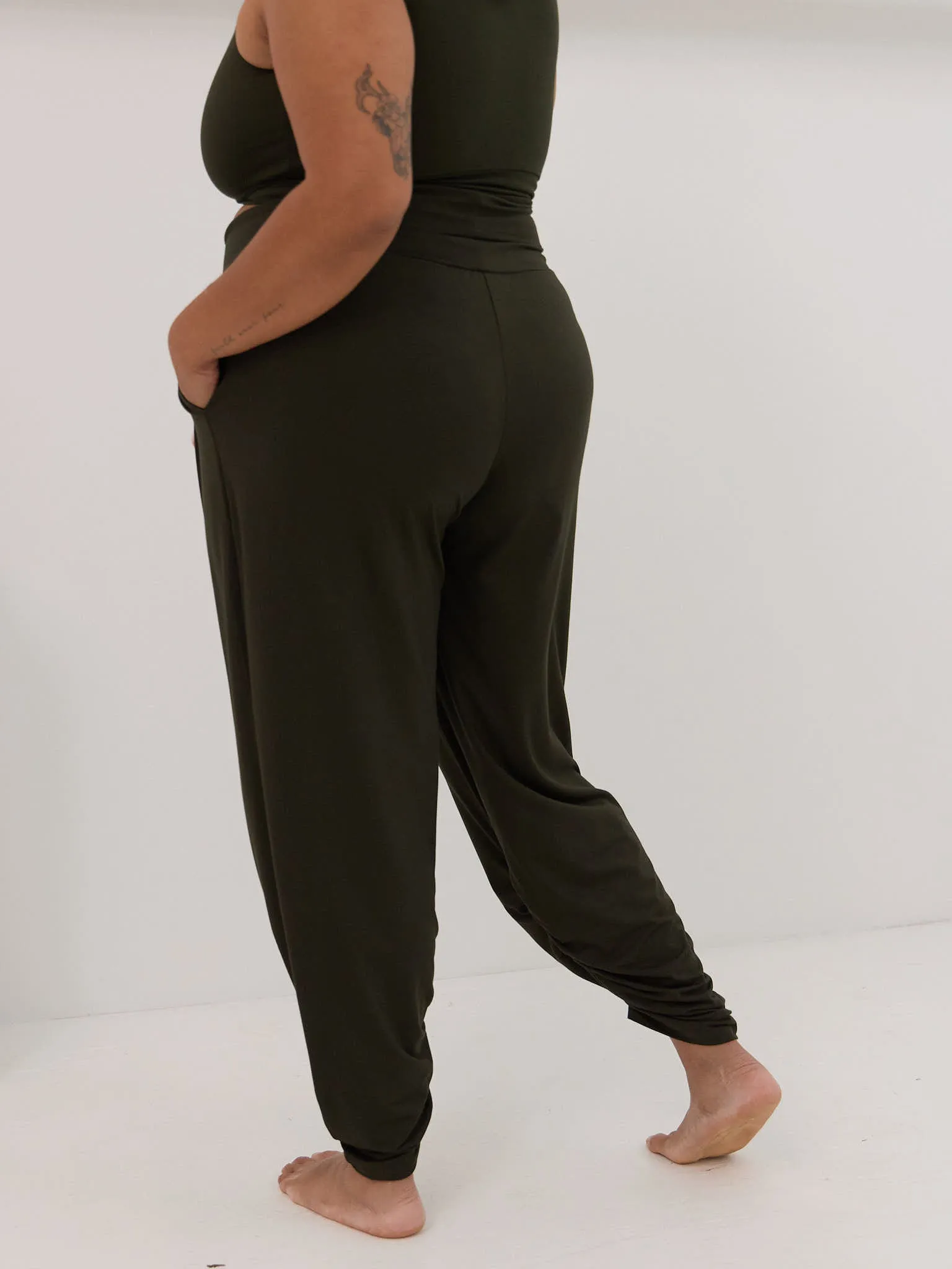 NORI SUNDAY PANT sold by Free Label product image thumbnail 2