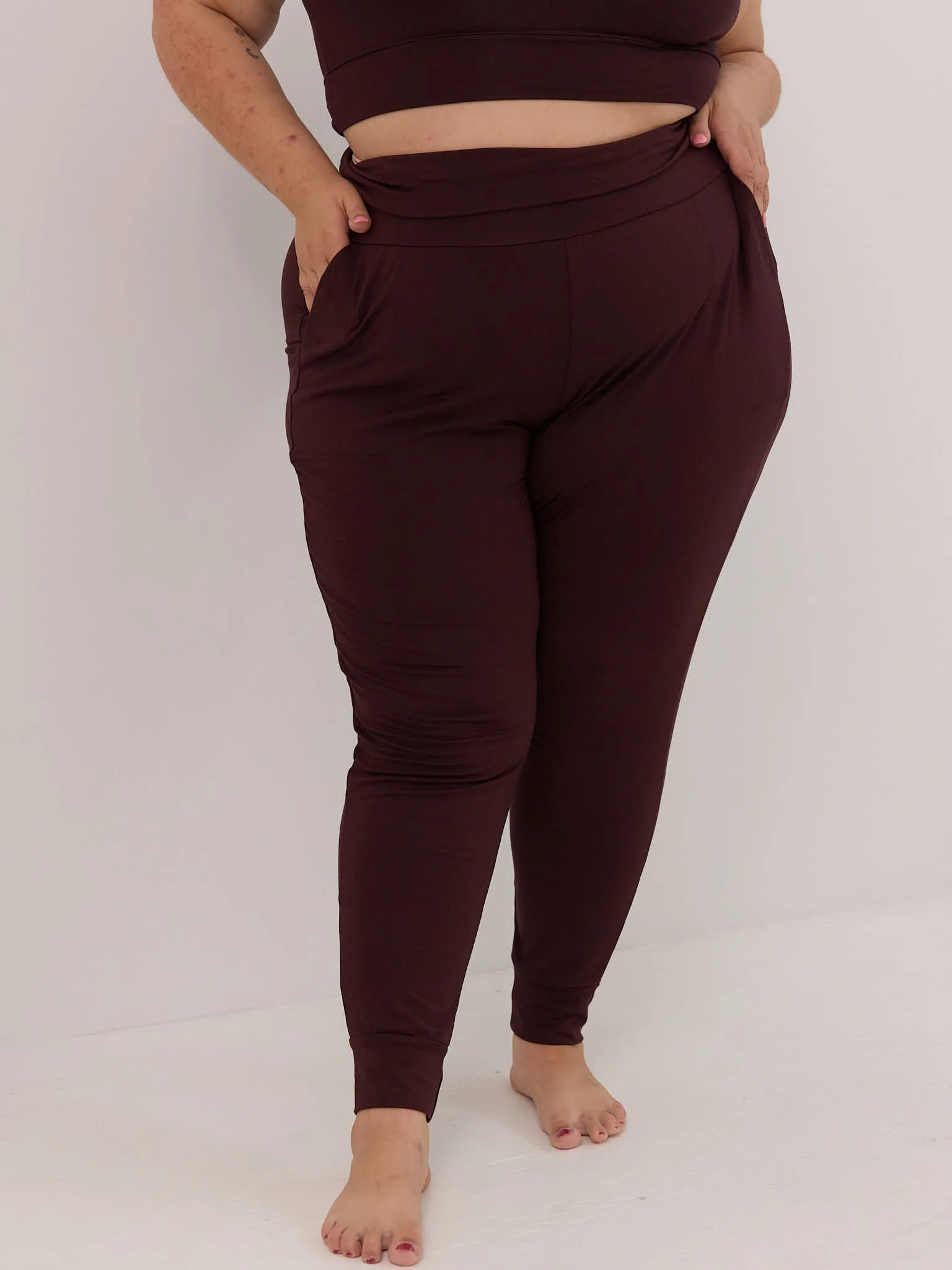 CHERRY COLA FIR JOGGER sold by Free Label product image thumbnail 5