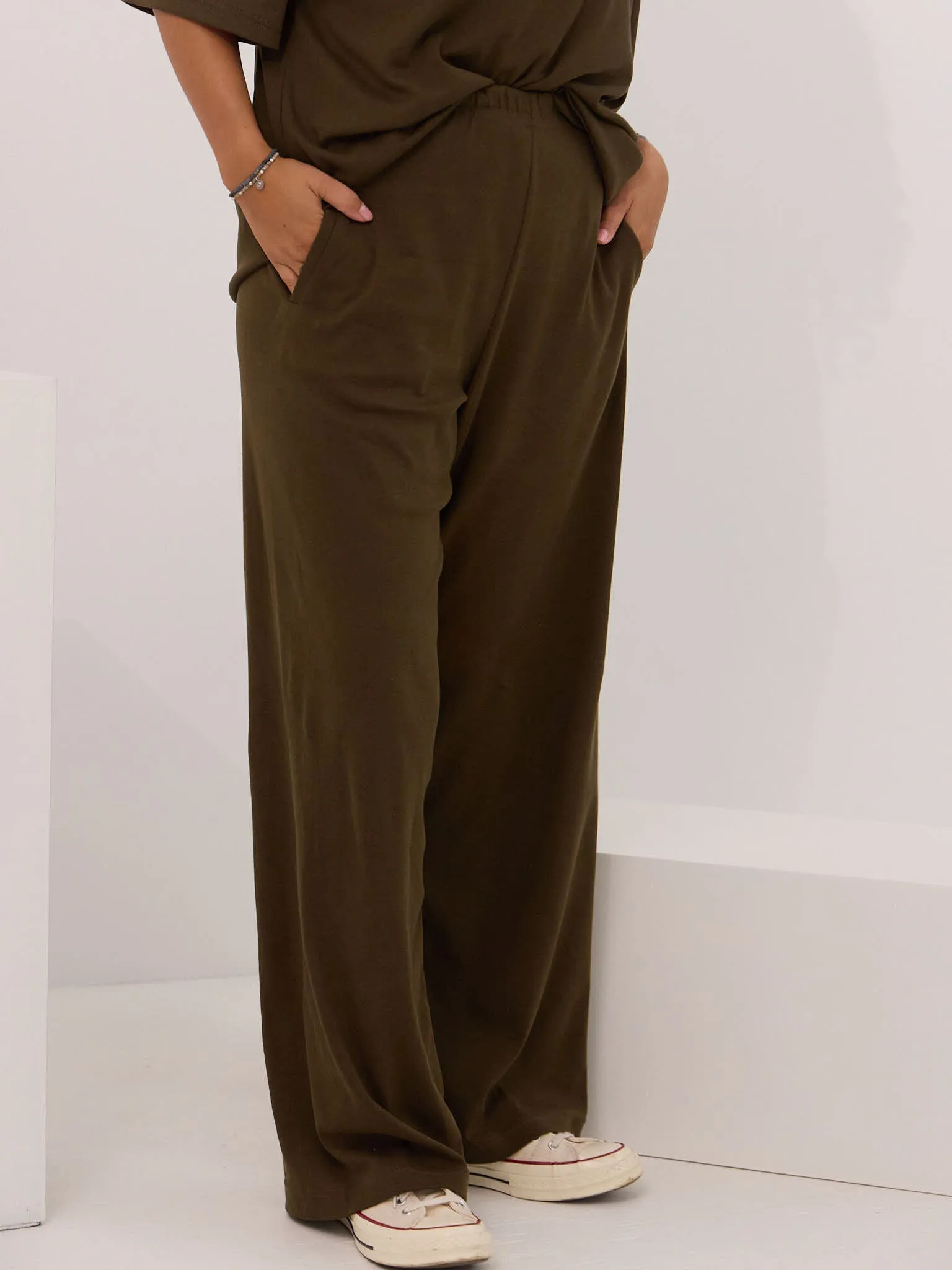 OLIVE BILLIE LOUNGE PANT sold by Free Label product image thumbnail 2