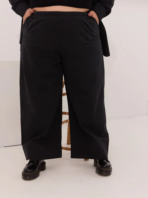 BLACK ORGANIC COTTON LORETTA PANT sold by Free Label