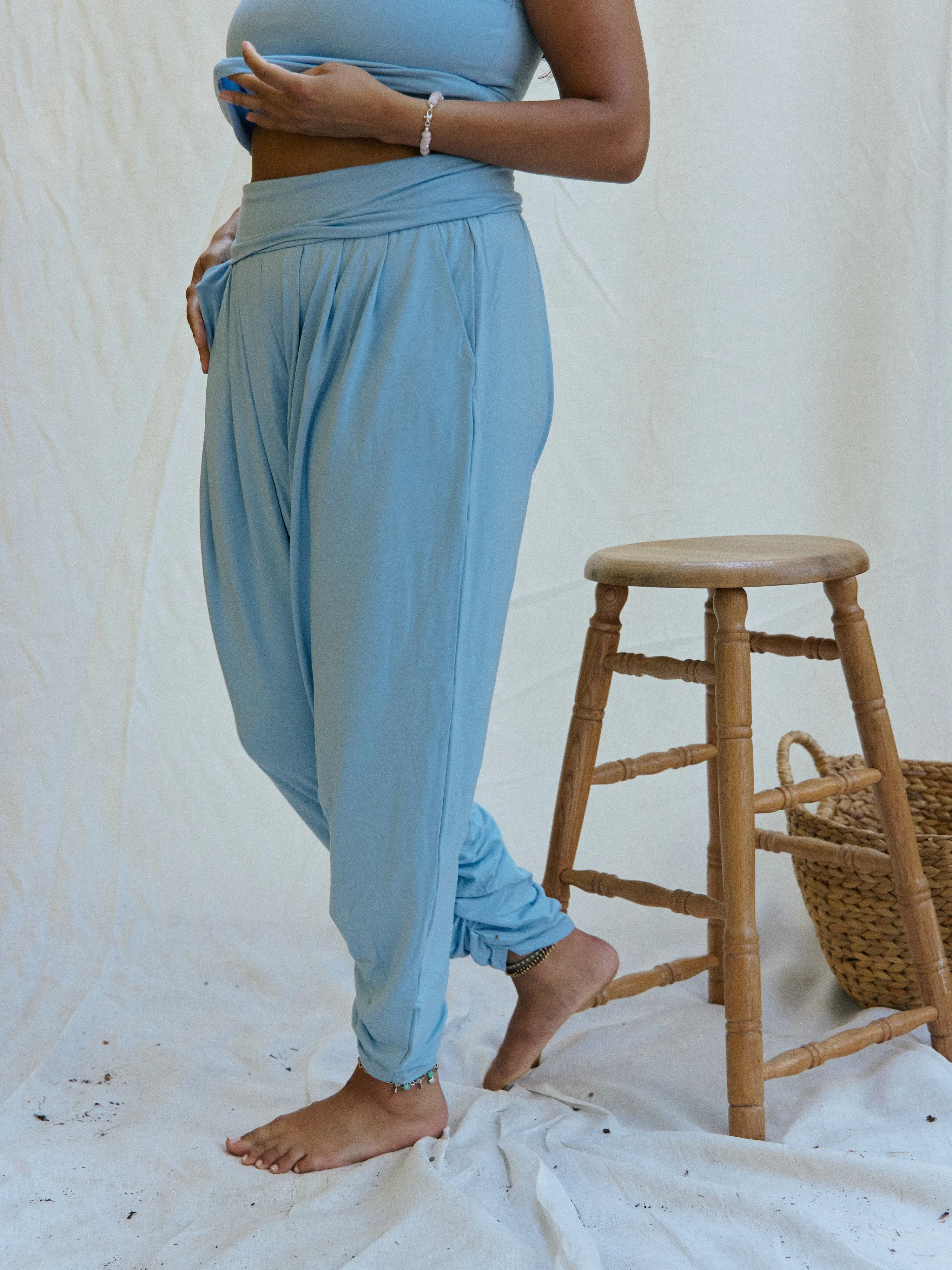 BEACH SUNDAY CROP sold by Free Label product image thumbnail 3