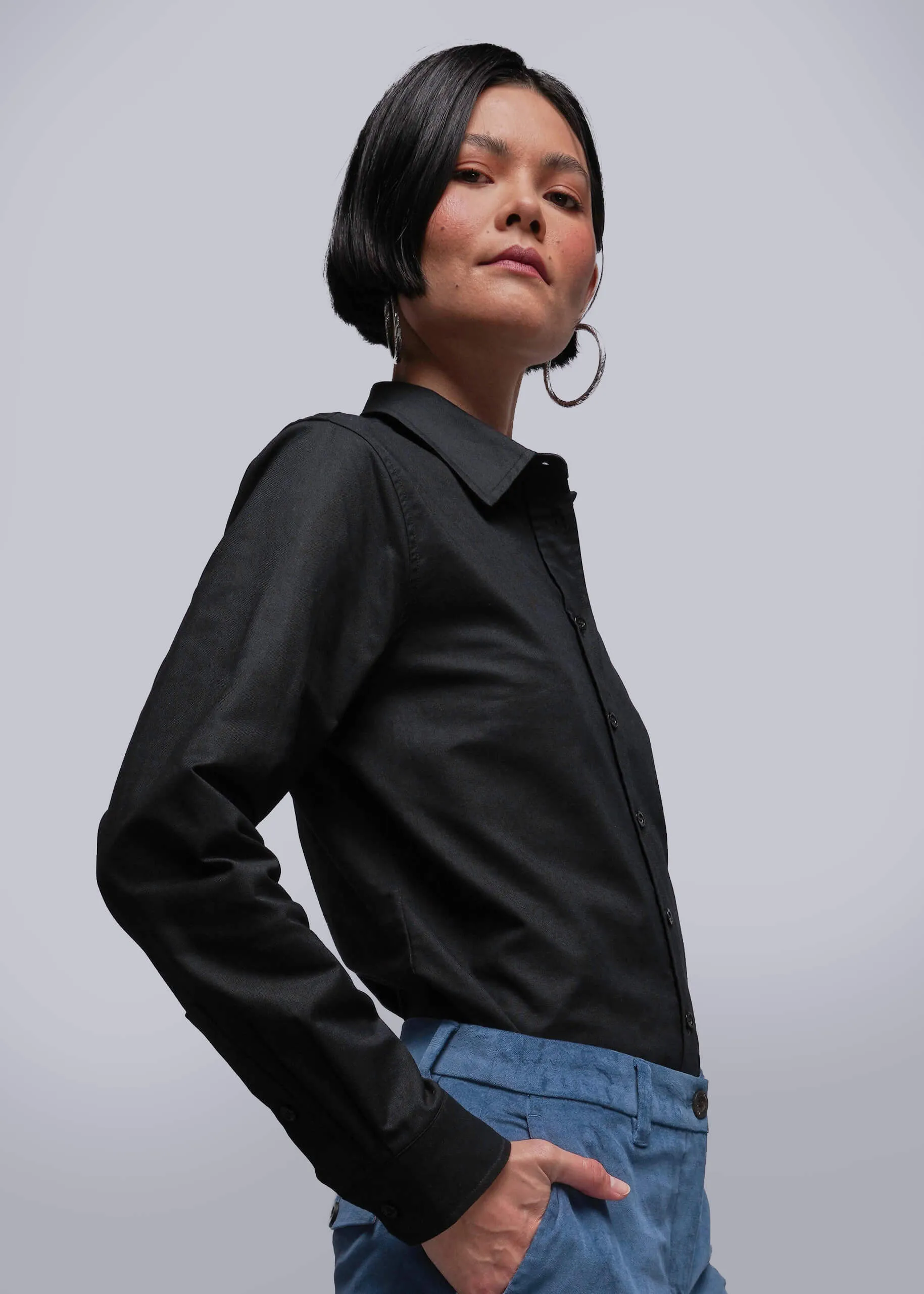 The Essential Long Sleeve Oxford Button Up sold by WILDFANG product image thumbnail 2