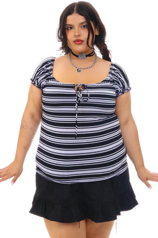 Vintage Y2K Black & White Stripe Top - XL/2X sold by Tunnel Vision