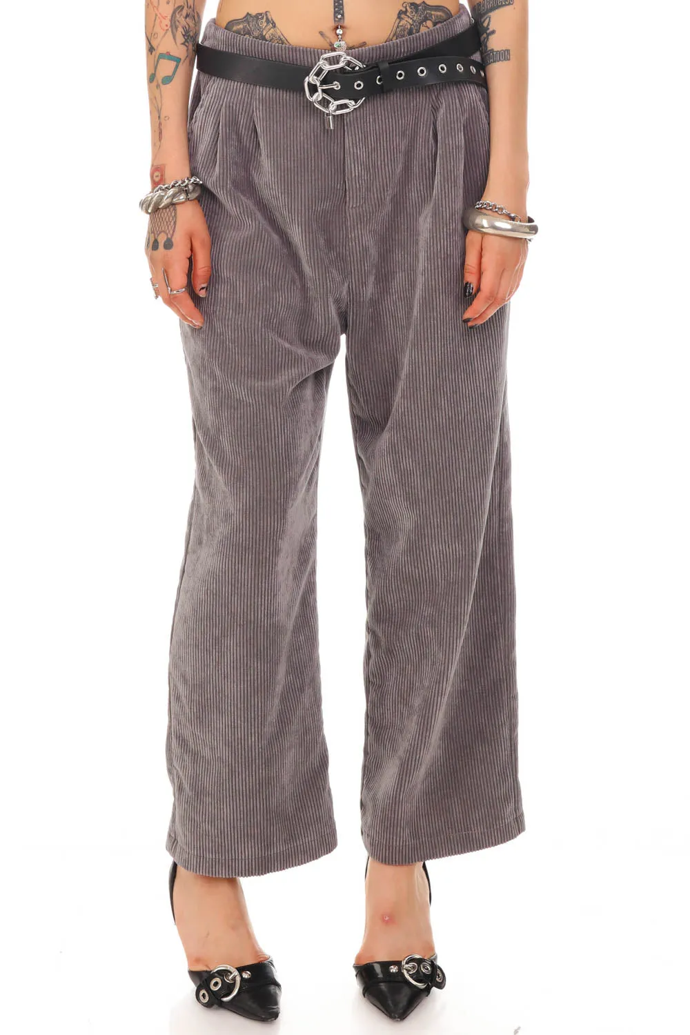 Vintage Y2K Cloudy Grey Corduroy Pleated Pants - M sold by Tunnel Vision