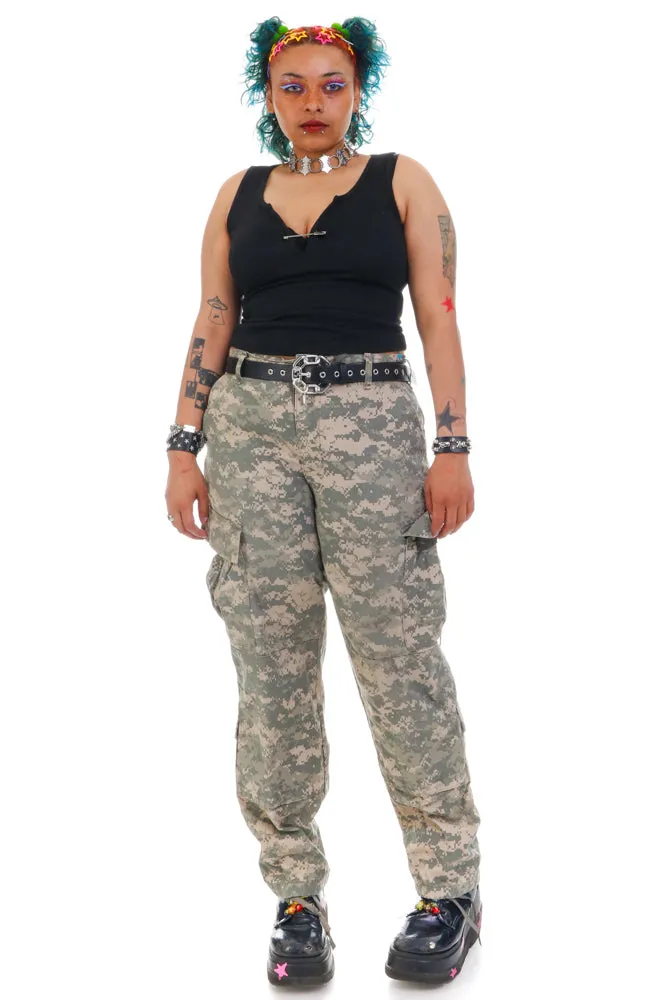 Vintage Y2K Digicam Cargo Pants - L/XL sold by Tunnel Vision product image thumbnail 2