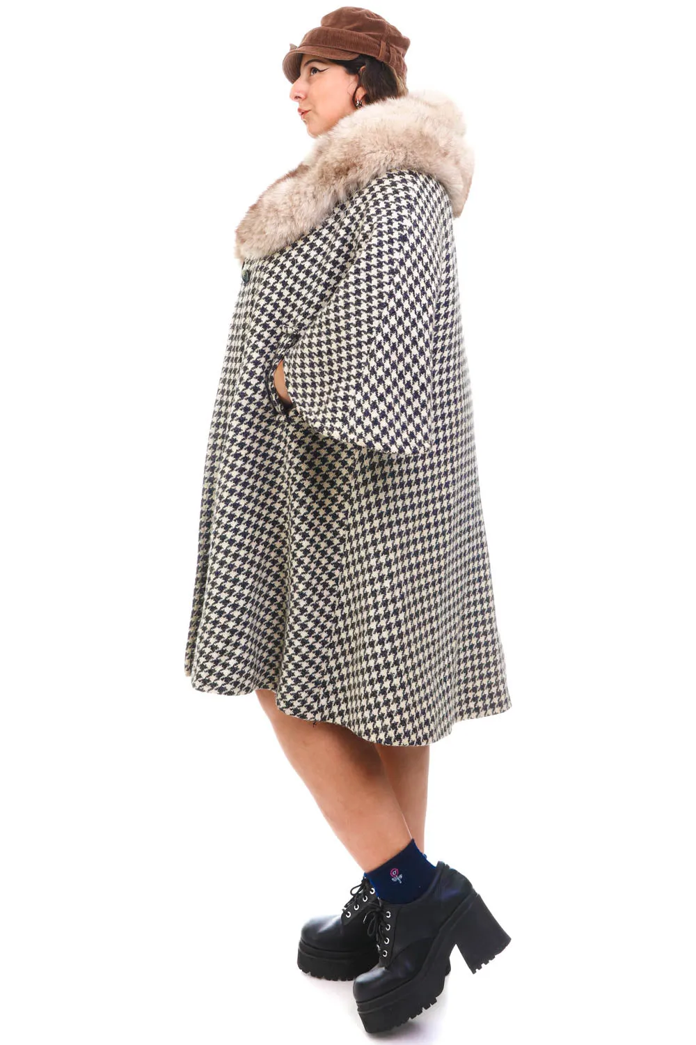 Vintage 90's Houndstooth Fur Collar Jacket - OSFM sold by Tunnel Vision product image thumbnail 3