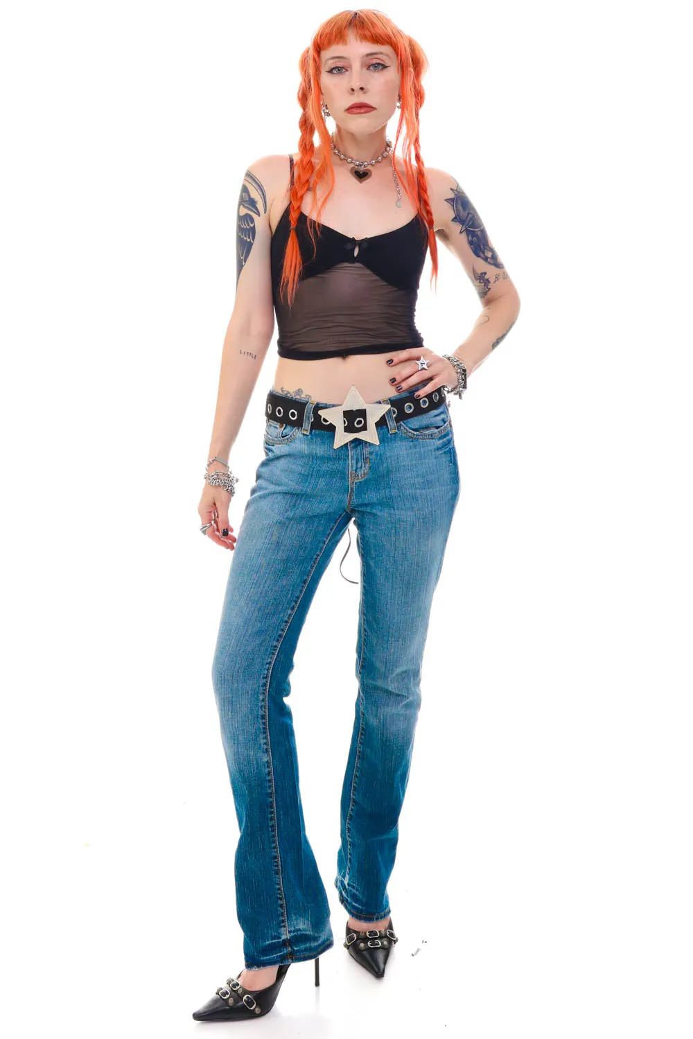 Vintage Y2K Gap Medium Wash Low Rise Jeans - XS/S sold by Tunnel Vision product image thumbnail 2