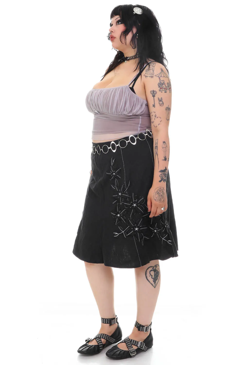 Vintage 90's Black Linen Flower Stitched Skirt - XL sold by Tunnel Vision product image thumbnail 5