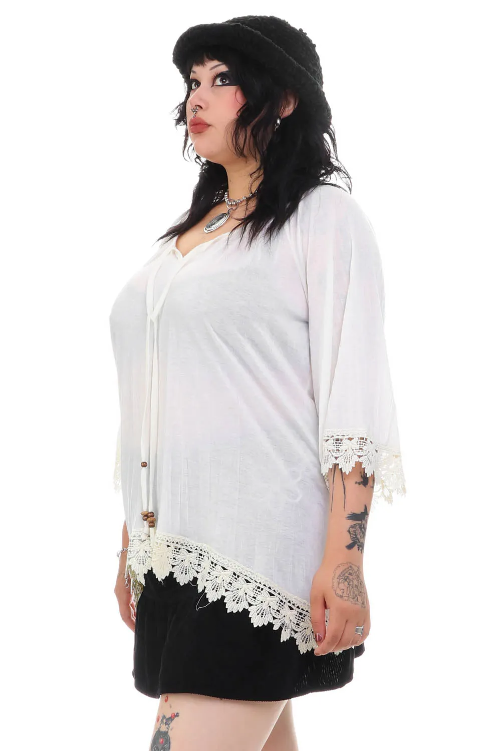 Vintage Y2K White Lace Trim Blouse - XL/2X sold by Tunnel Vision product image thumbnail 4