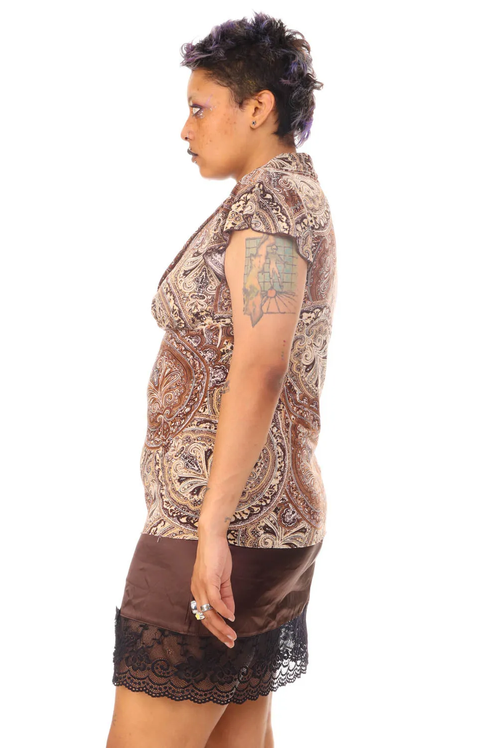 Vintage 90's Brown Paisley Short-Sleeve Top - M/L/XL sold by Tunnel Vision product image thumbnail 5