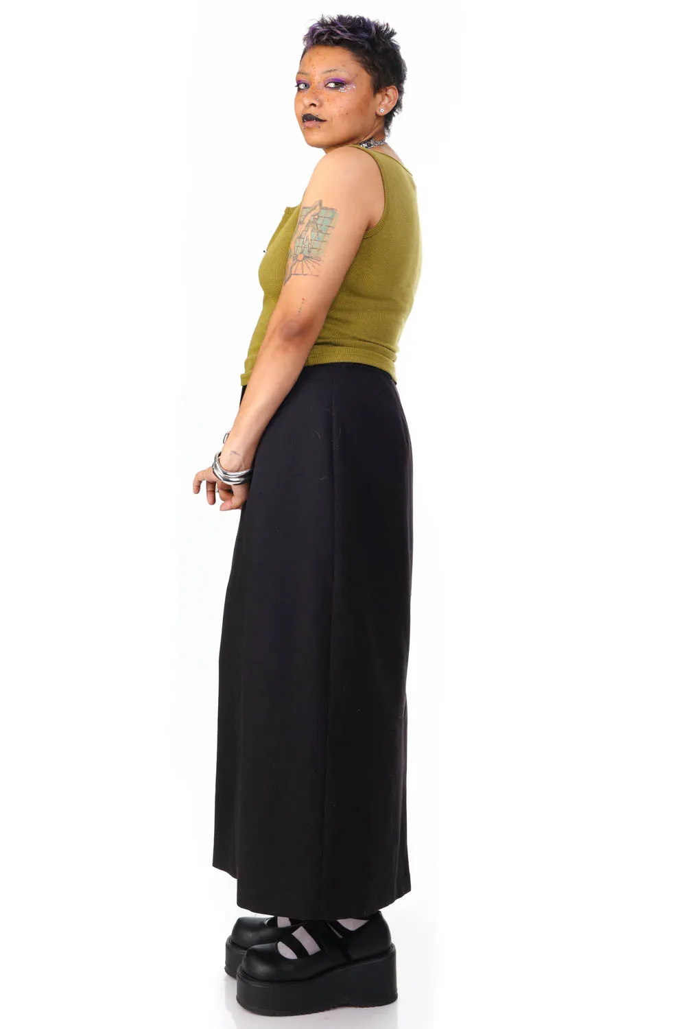 Vintage 90's Classic Black Maxi Skirt - L/XL sold by Tunnel Vision product image thumbnail 5