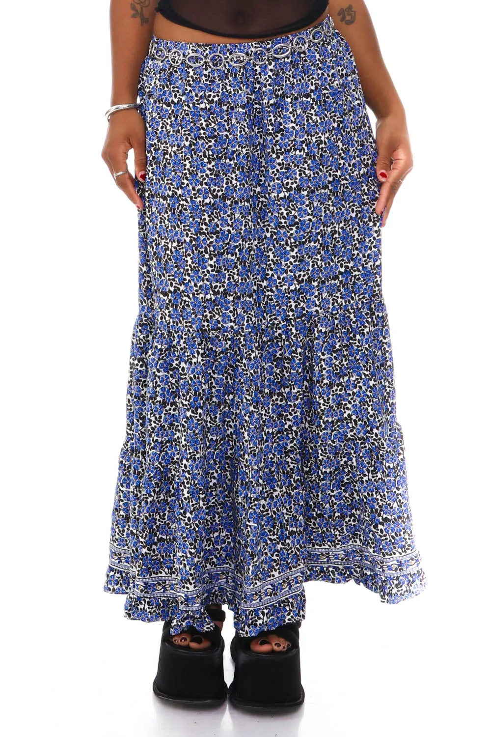 Vintage Y2K Blue Floral Pattern Maxi Skirt - S/M sold by Tunnel Vision