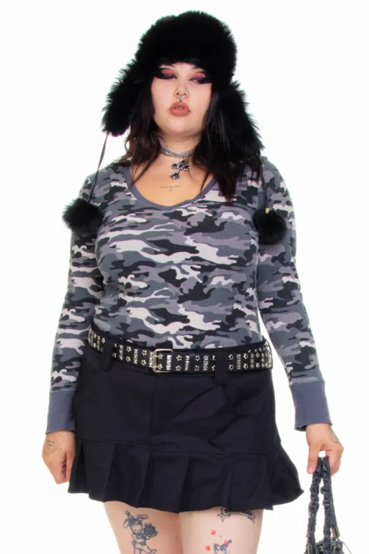 Vintage Y2K Grey Camo Thermal Long-Sleeve - OSFM sold by Tunnel Vision