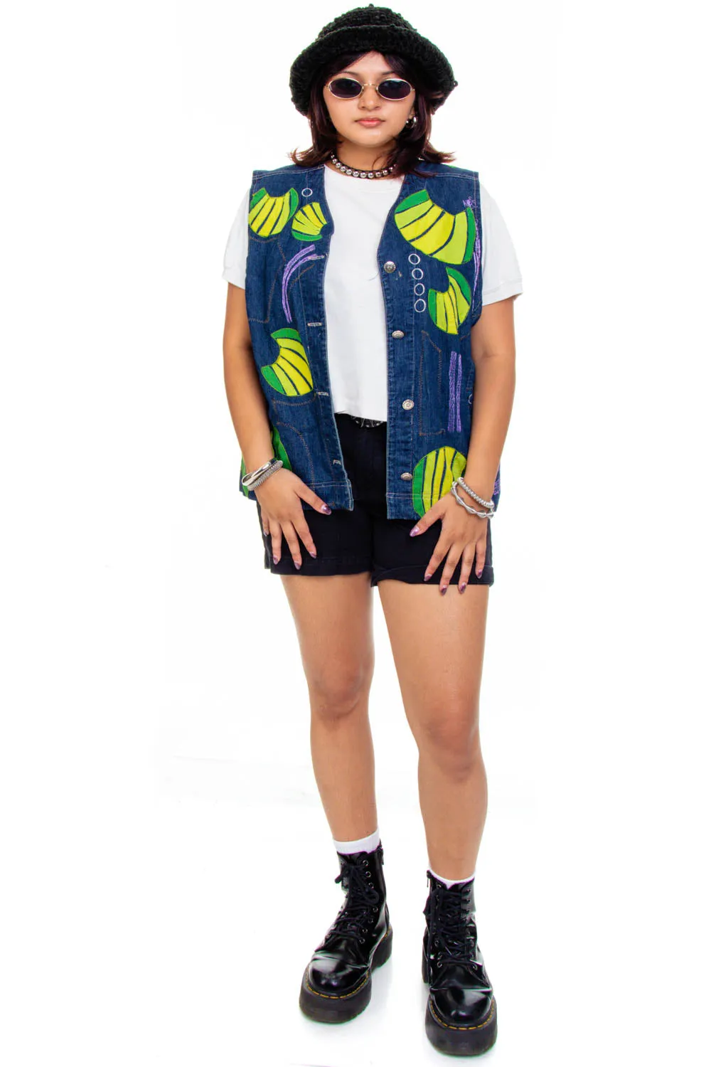 Vintager 90's Pattern Denim Button Vest - OSFM sold by Tunnel Vision product image thumbnail 2