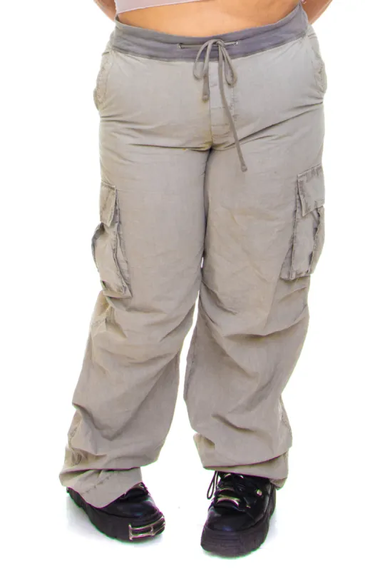 Vintage Y2K Cement Multi Pocket Cargo Pants - 3X sold by Tunnel Vision
