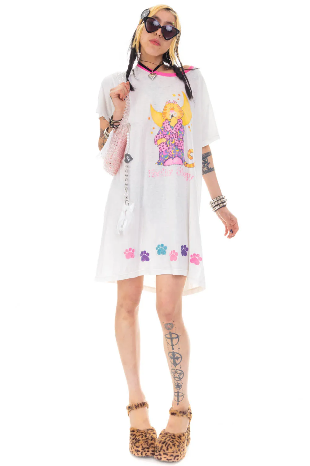 Vintage 80's Feeling Sleep Kitty T-Shirt - OSFM sold by Tunnel Vision