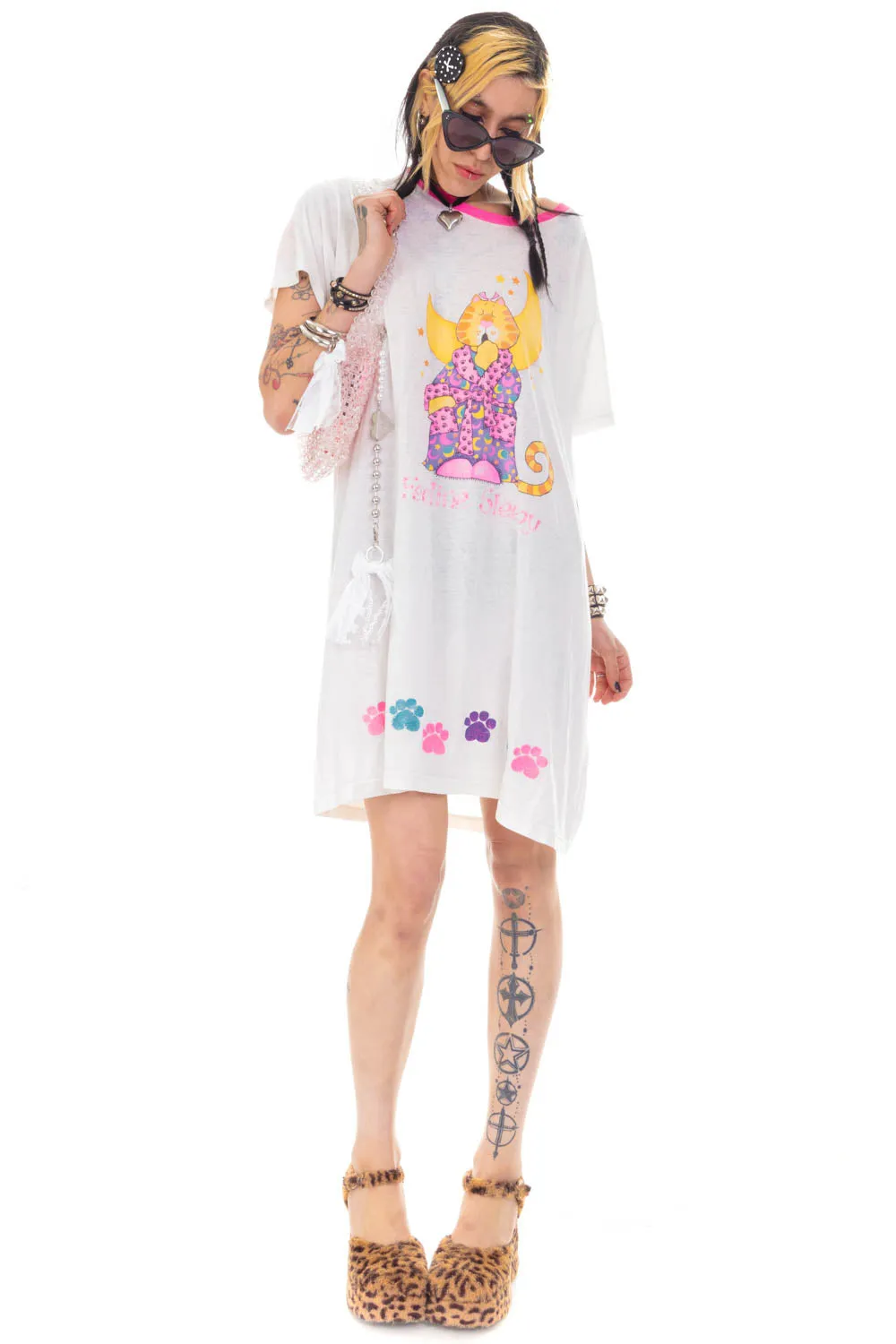 Vintage 80's Feeling Sleep Kitty T-Shirt - OSFM sold by Tunnel Vision product image thumbnail 2