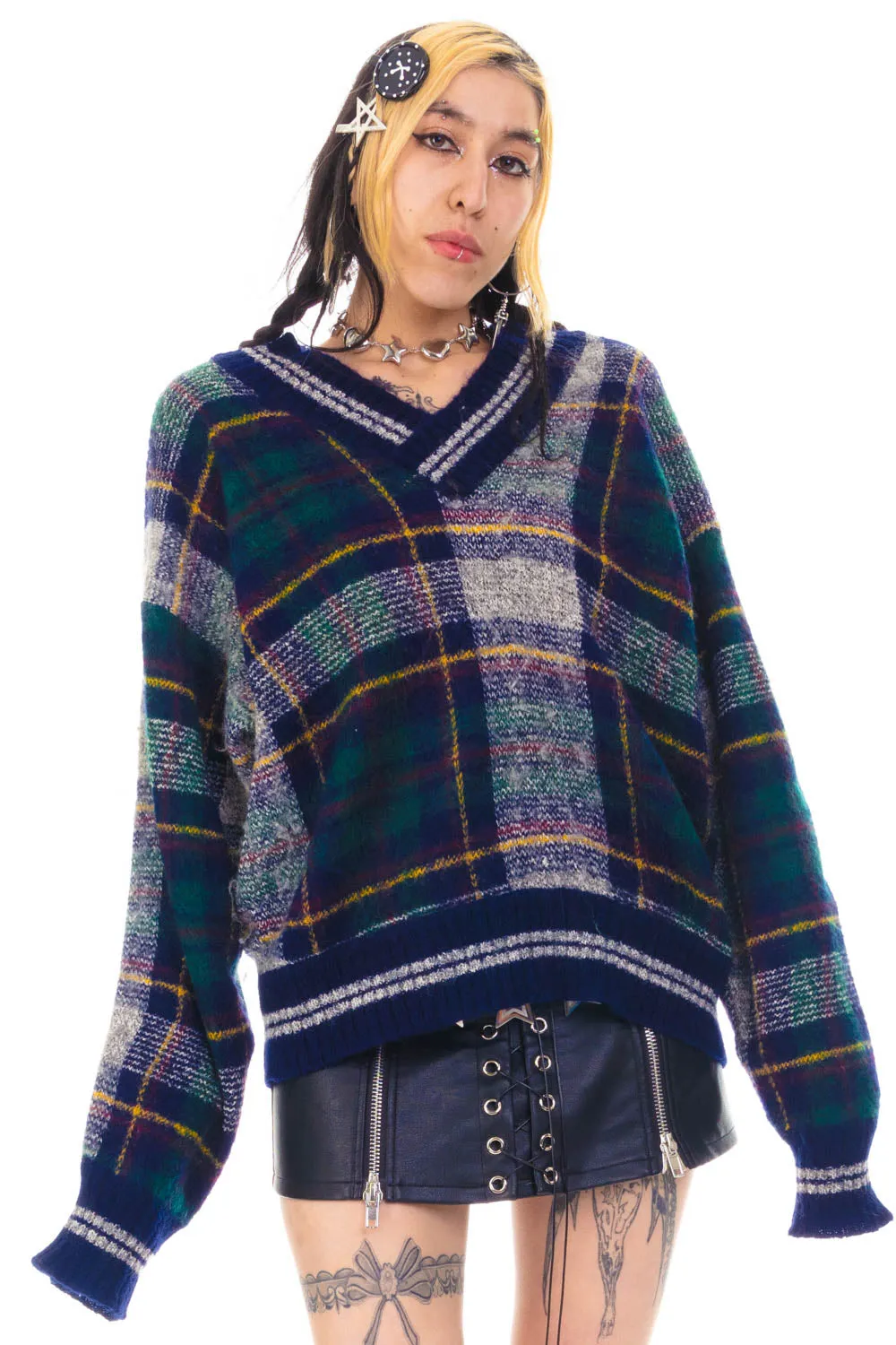 Vintage 90's Soft Plaid V-Neck Grandpa Sweater - OSFM sold by Tunnel Vision product image thumbnail 4