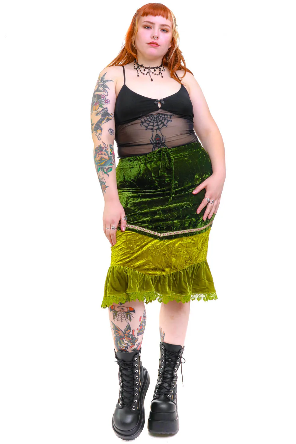 TUNNEL VISION SECONDHAND (GRADE B) Verbena Green Velvet Lace-Trim Skirt sold by Tunnel Vision product image thumbnail 5