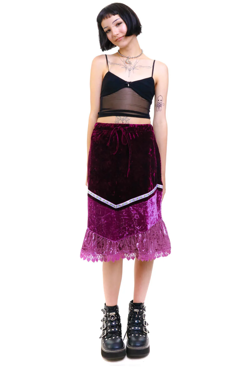 TUNNEL VISION SECONDHAND (GRADE A) Verbena Purple Velvet Lace-Trim Skirt sold by Tunnel Vision product image thumbnail 5