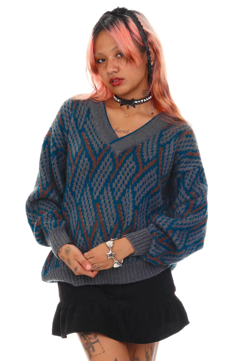 Vintage 90's Wool Blend Slouchy V-Neck Sweater - OSFM sold by Tunnel Vision product image thumbnail 3