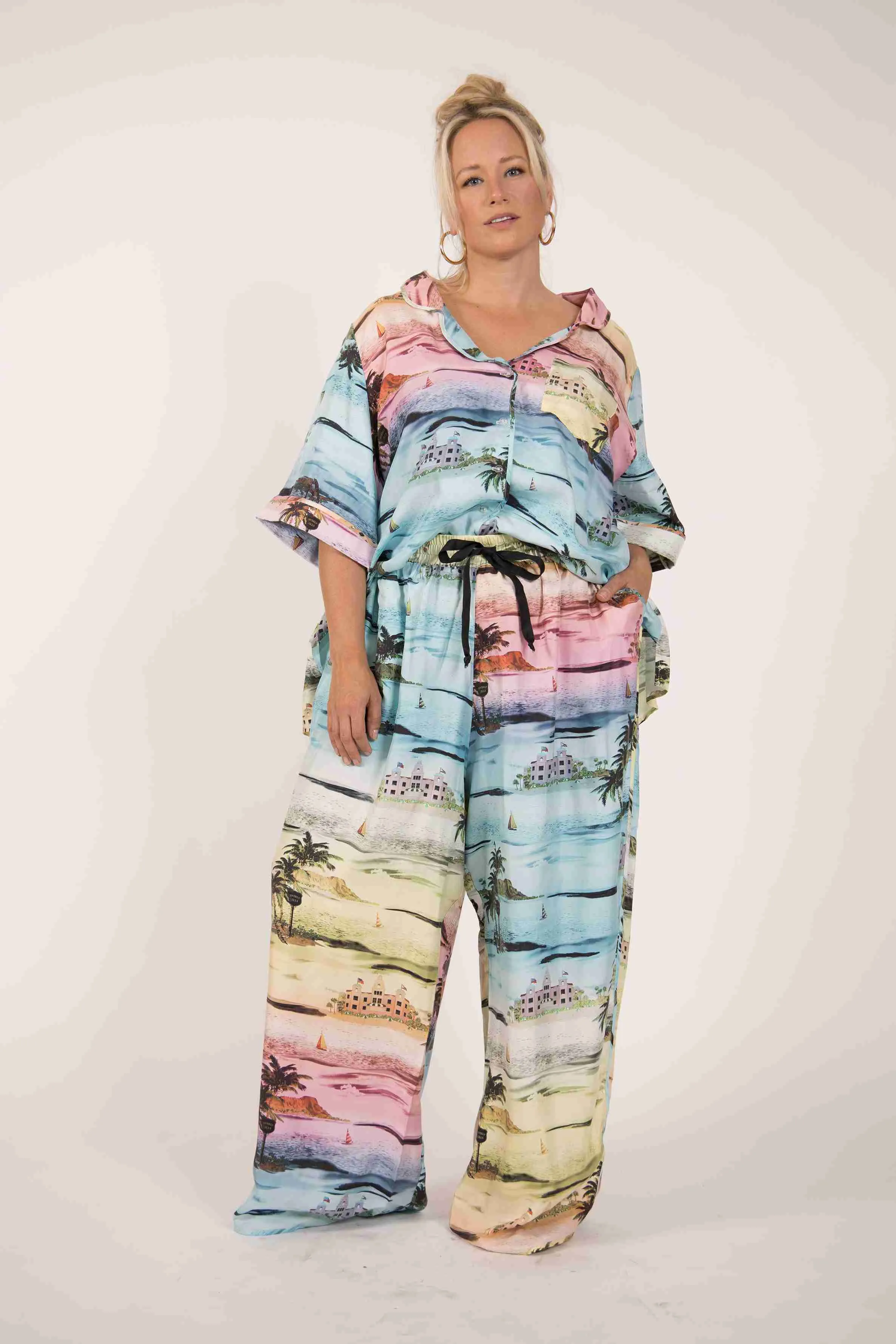 Light Sleeper - Hawaii sold by Sante Grace product image thumbnail 2