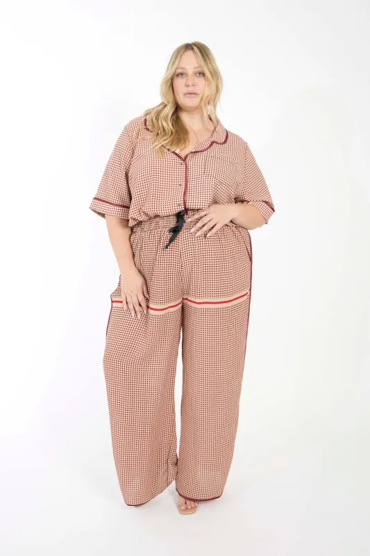 Light Sleeper - Ready to Rule sold by Sante Grace