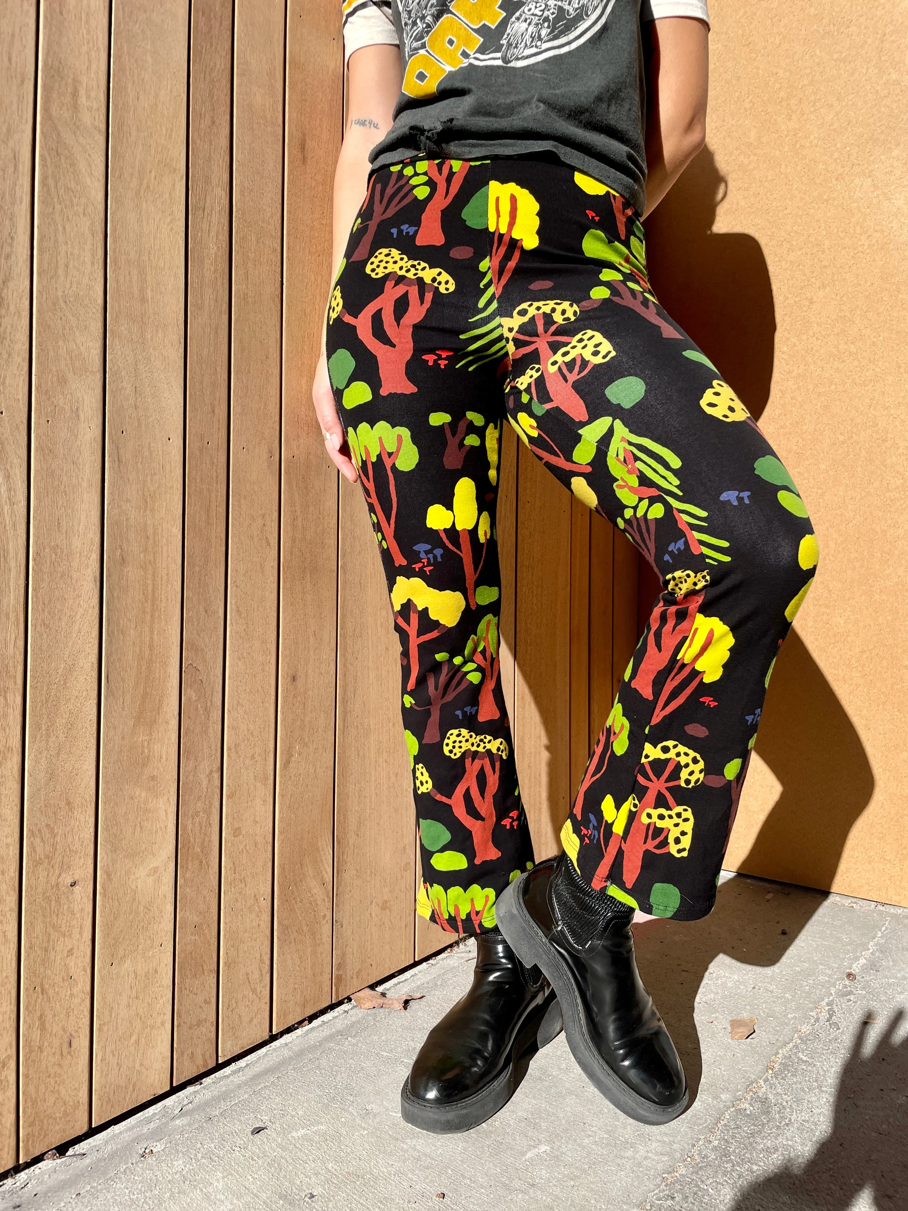 Kick Flare Forager sold by Nooworks