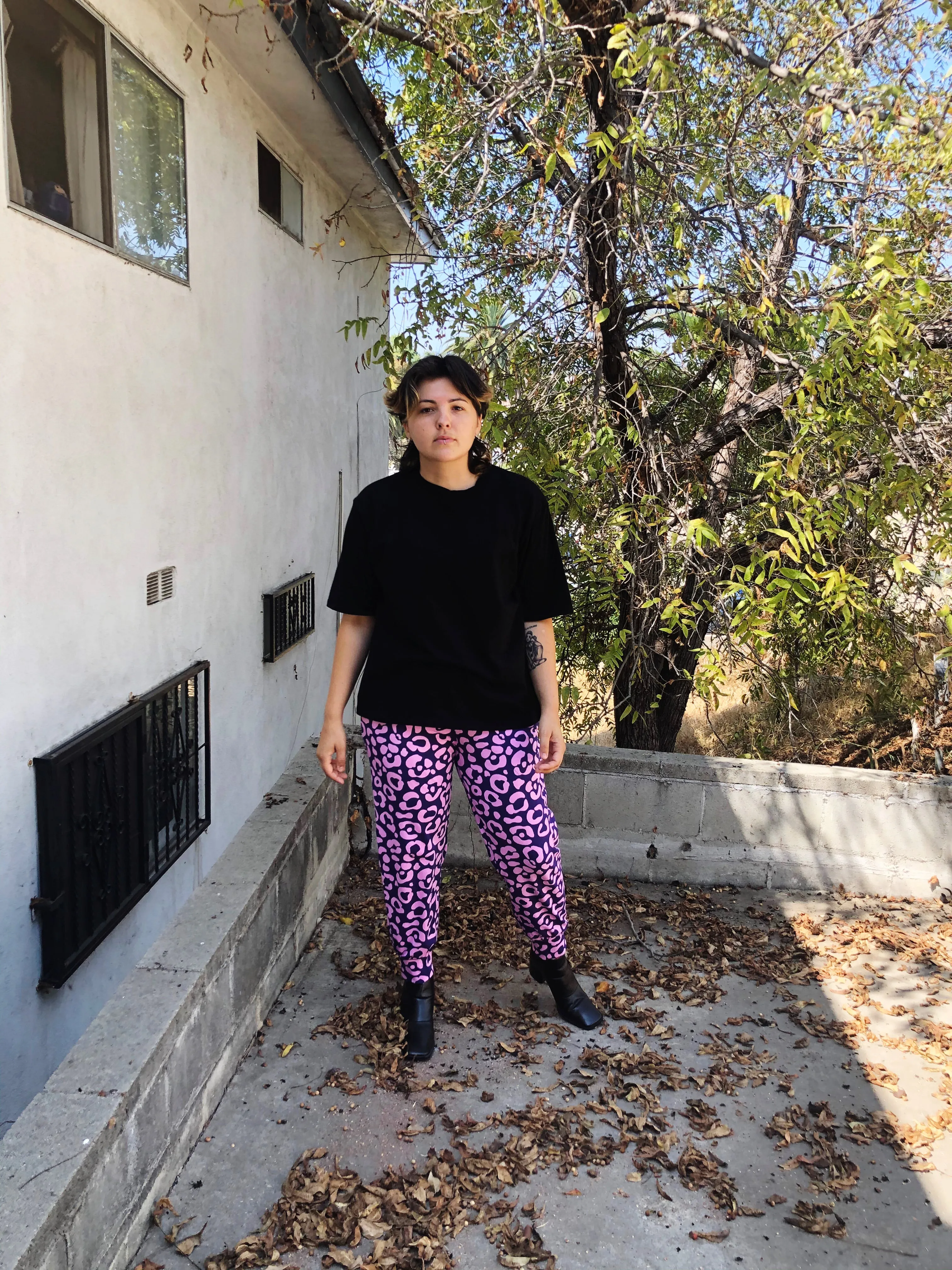 Oversized Tee Black sold by Nooworks product image thumbnail 5