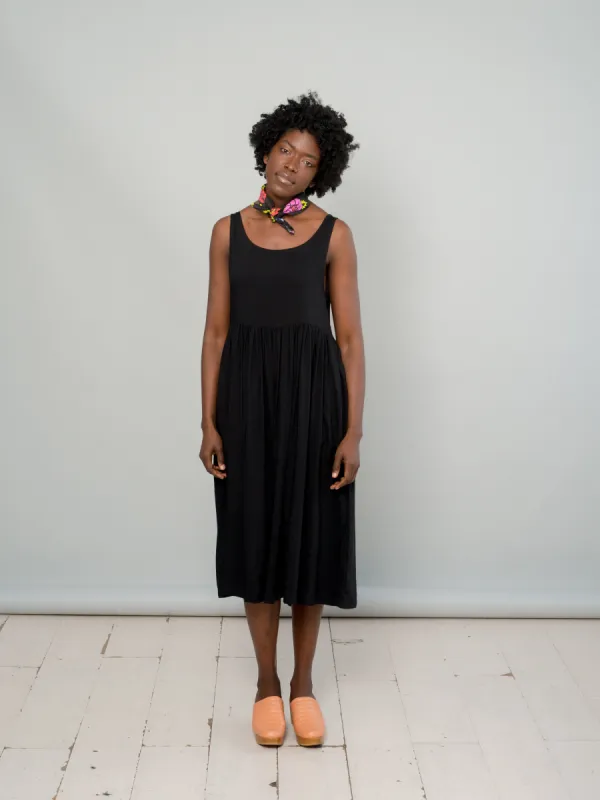 Naomi Black sold by Nooworks