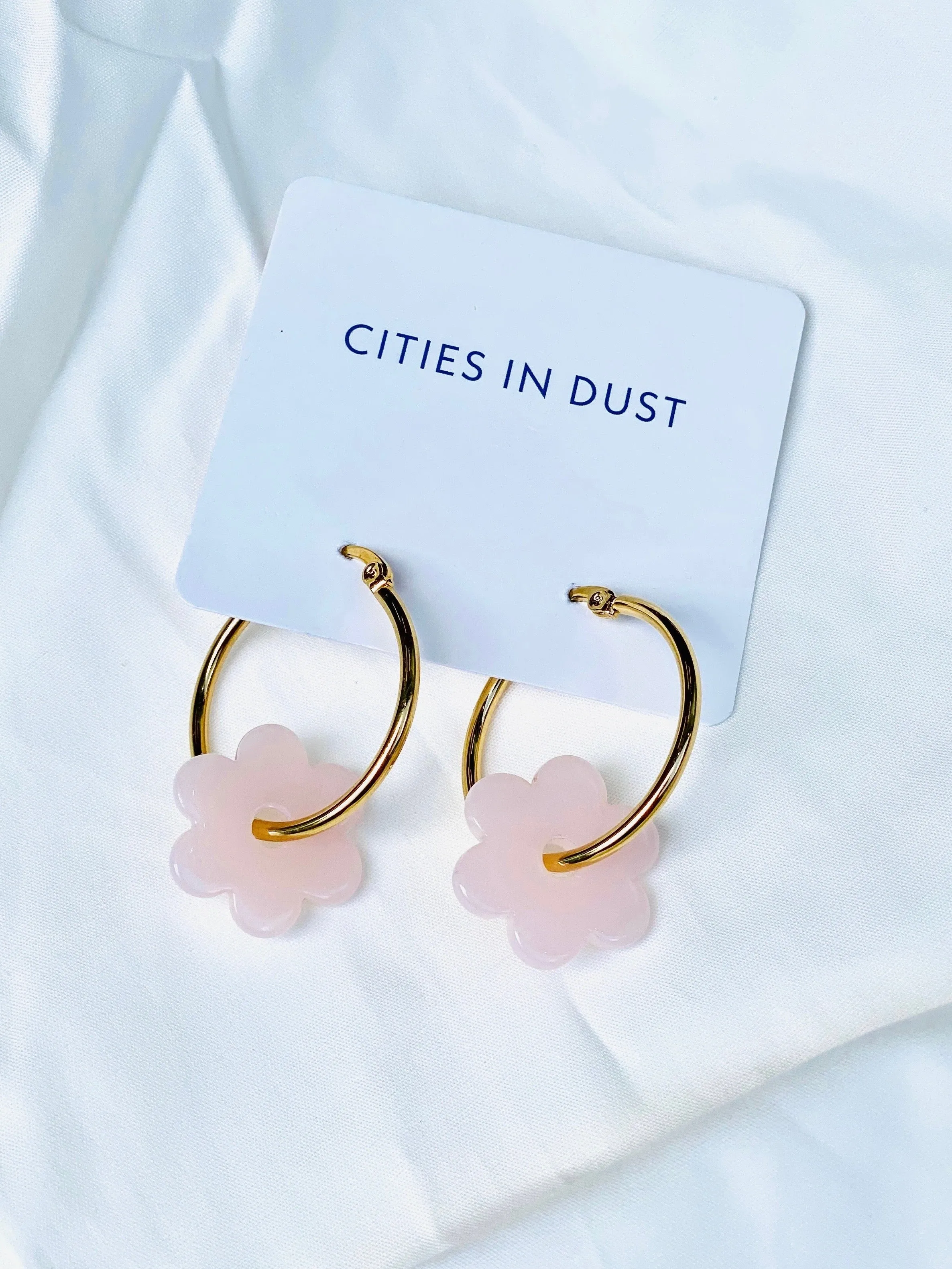 Small Daisy Hoop - Lilac sold by Nooworks product image thumbnail 2