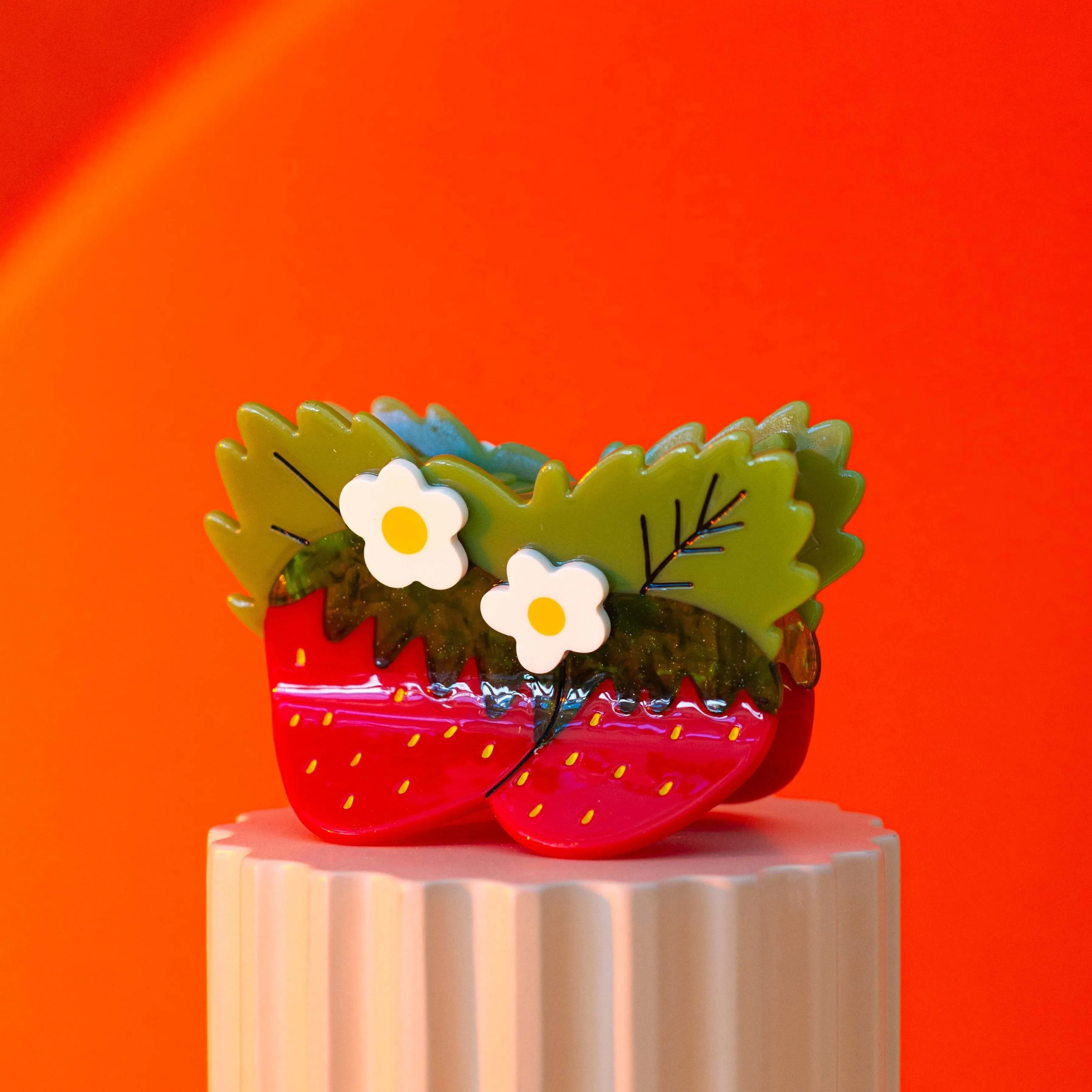 Strawberries and Flowers Hair Claw sold by Nooworks product image thumbnail 4
