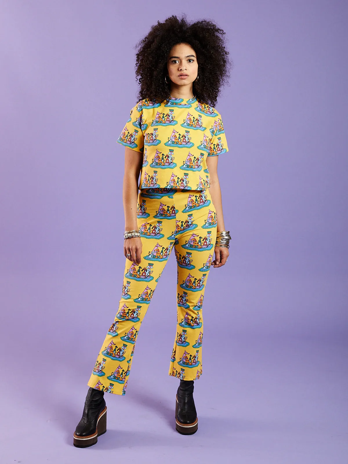 Kick Flare Dog Party sold by Nooworks product image thumbnail 4