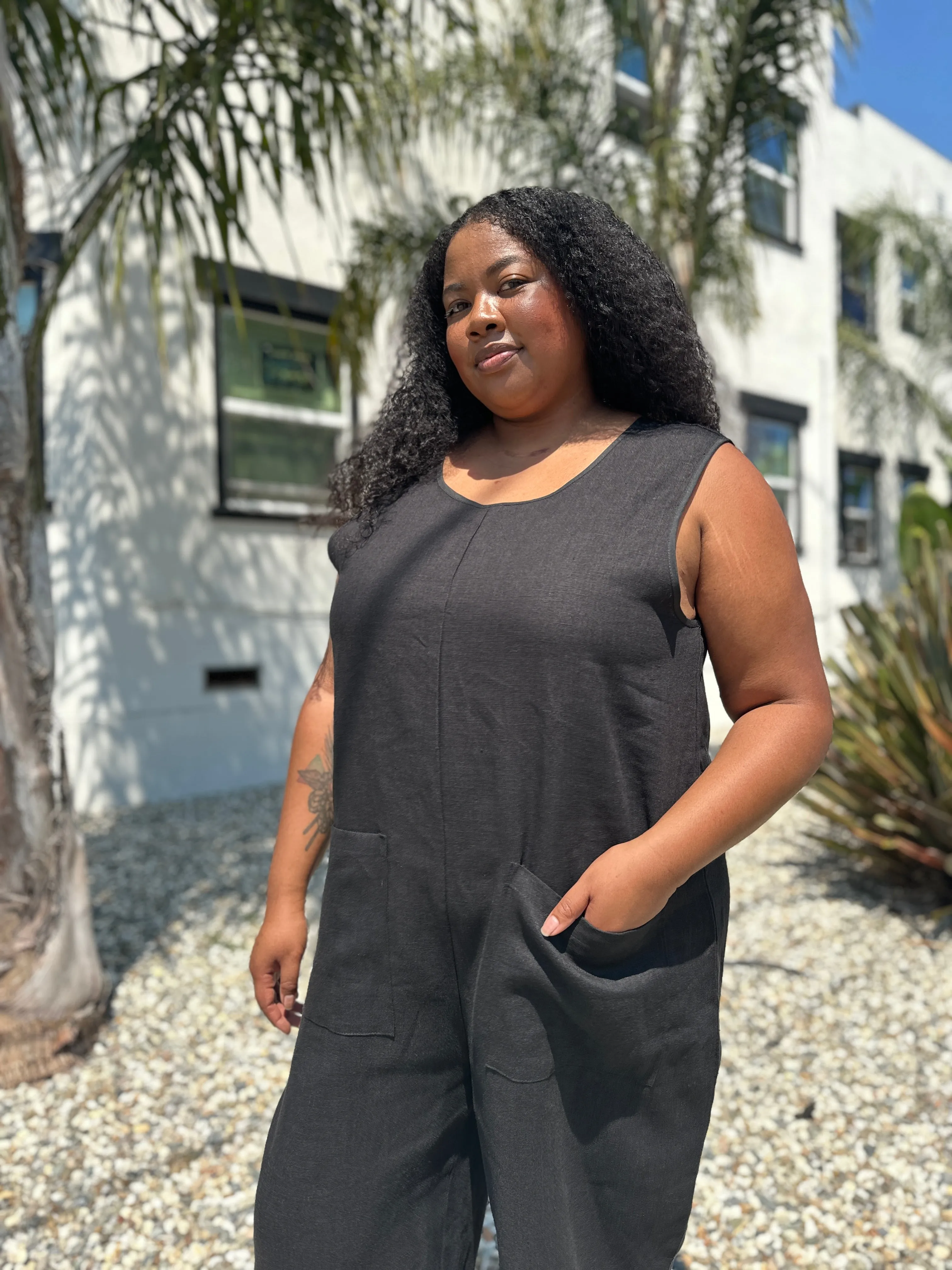 Linen Garden Suit Black sold by Nooworks product image thumbnail 2