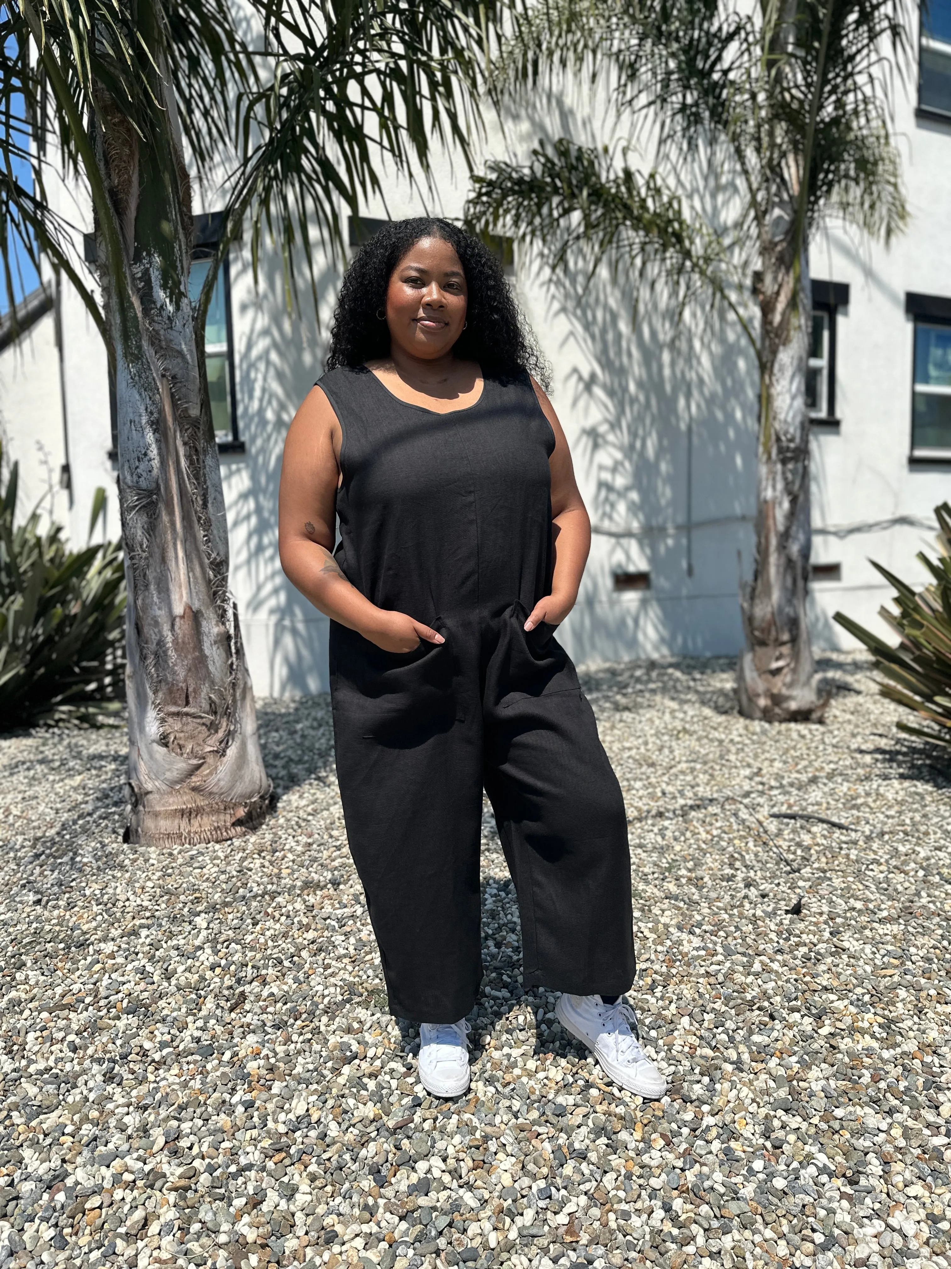 Linen Garden Suit Black sold by Nooworks product image thumbnail 3