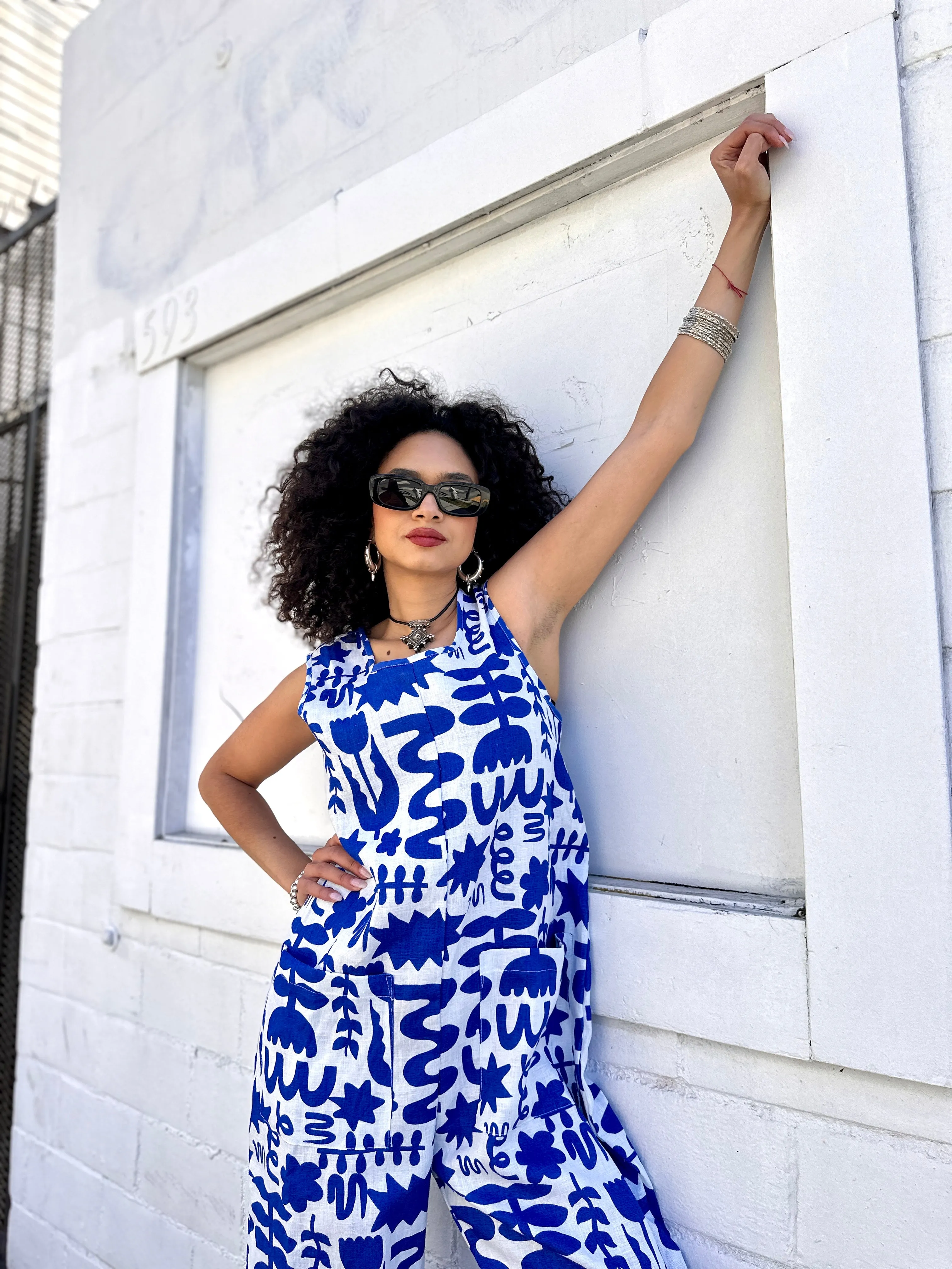 Linen Garden Suit Dutch Garden sold by Nooworks product image thumbnail 2