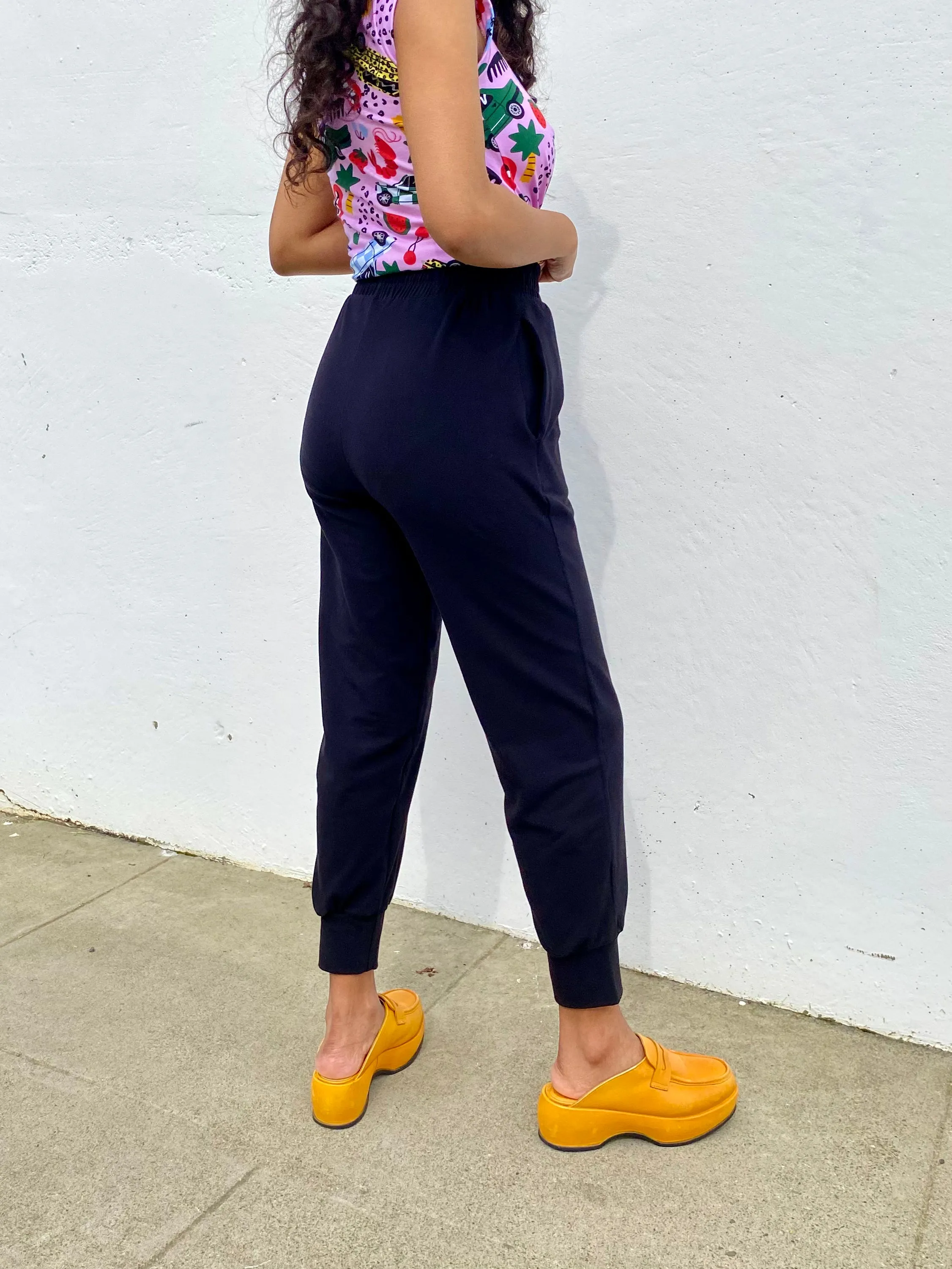 Jogger Black sold by Nooworks product image thumbnail 3