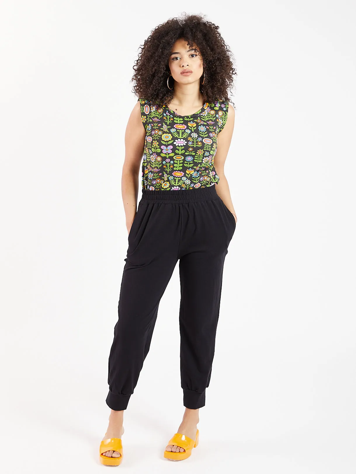 Jogger Black sold by Nooworks product image thumbnail 5