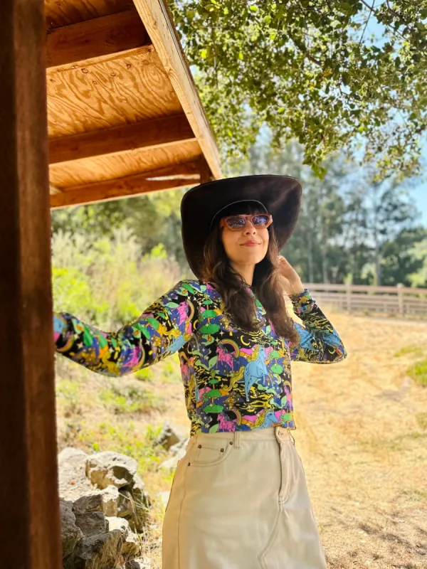 Track Top Unicorn sold by Nooworks