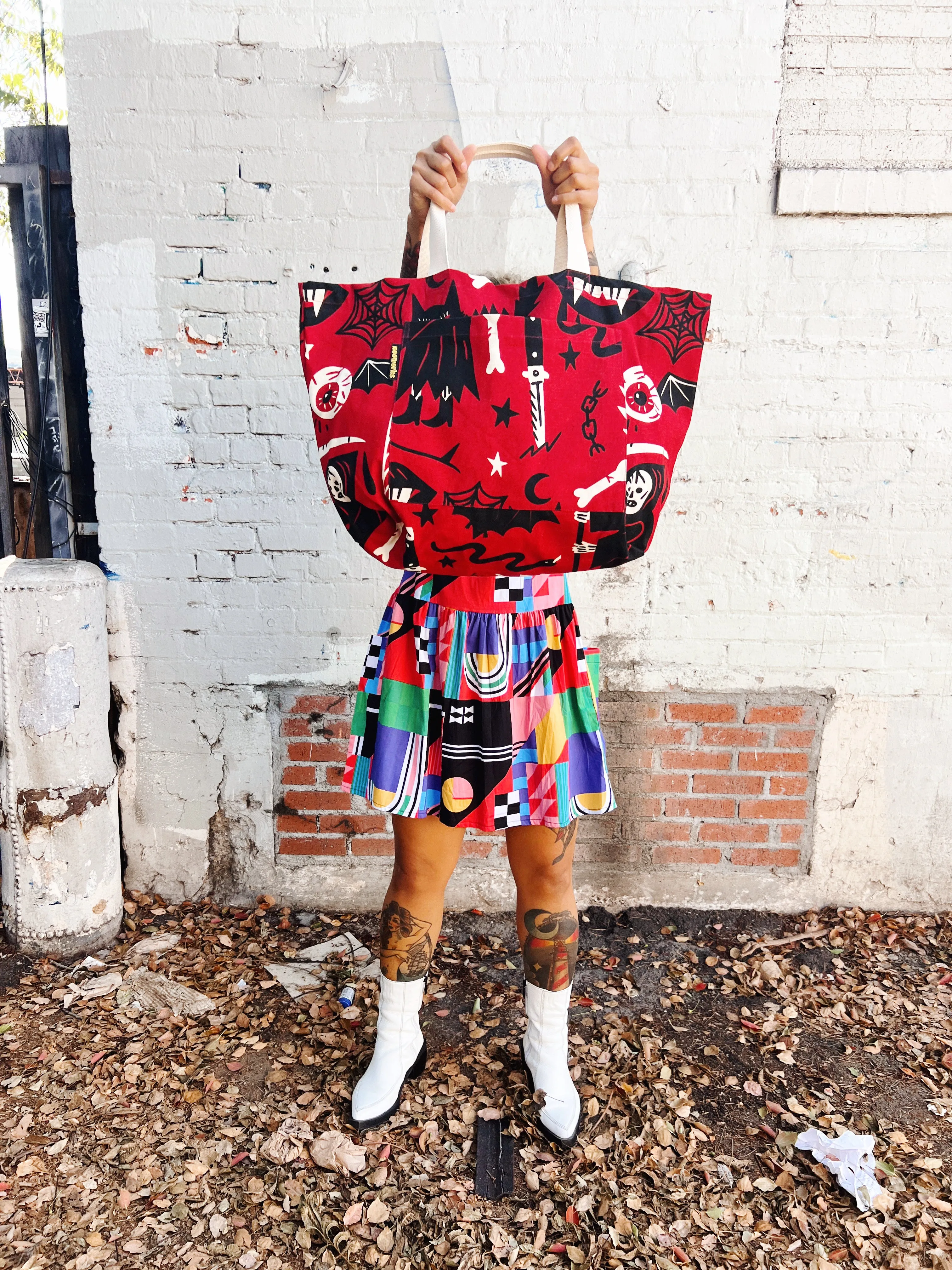 The Mega Tote - Pippa sold by Nooworks