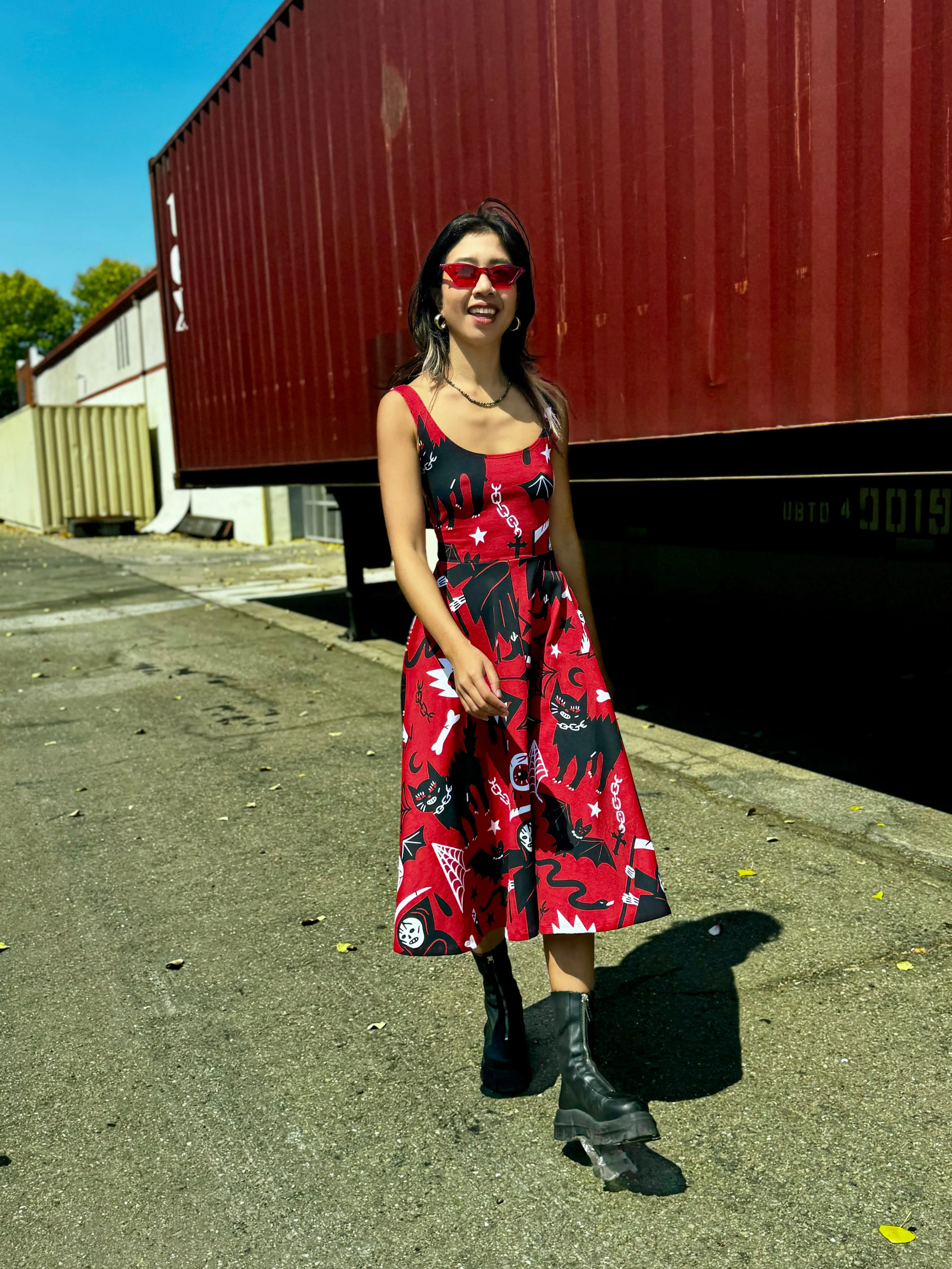 Vacation Pippa sold by Nooworks product image thumbnail 2