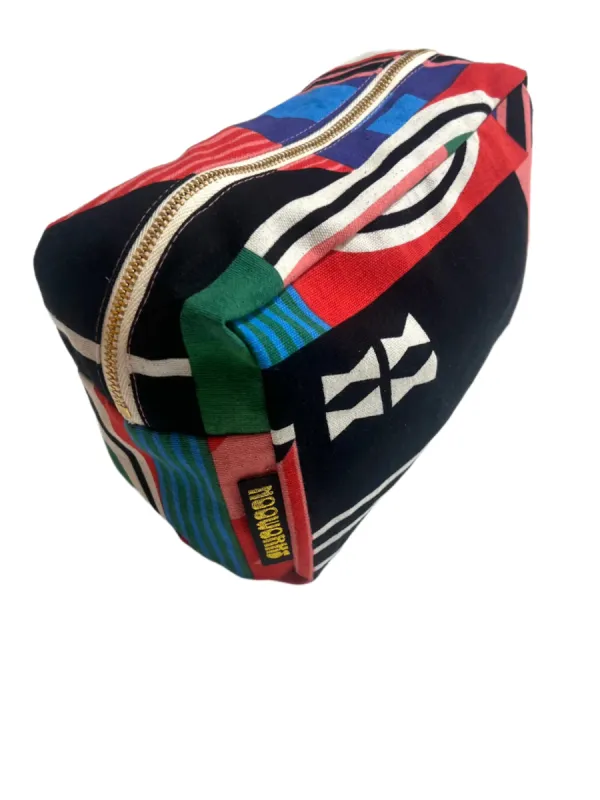 The Dopp Bag Ansley sold by Nooworks