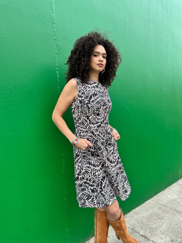 Edie Zig Zag sold by Nooworks