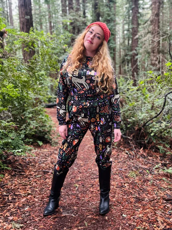 Jogger Tarot Garden sold by Nooworks